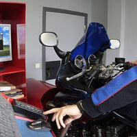 Europa ha dictado sentencia, y España lo ignora: la ITV obligatoria en motos es una pantomima. Pero la DGT la mantiene 