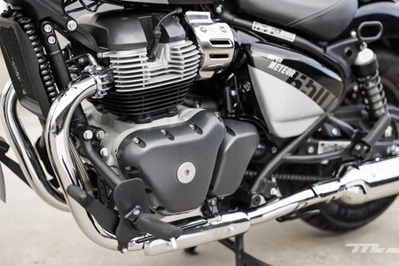 Royal Enfield Super Meteor 650 2023 046