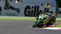 David Salom y Leon Haslam se van de Imola bastante tocados