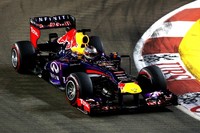 Paseo triunfal de Sebastian Vettel en Singapur 