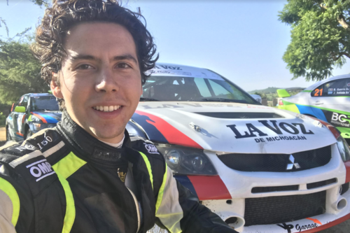 ¿Cómo se logra ser un piloto profesional en México? Platicamos con un talento joven mexicano del rally