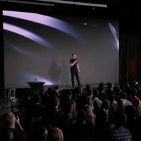 Elon Musk retrasa el Tesla Roadster por enésima vez, pero anuncia dos nuevos modelos. Uno de ellos es el Tesla de los 25.000 dólares