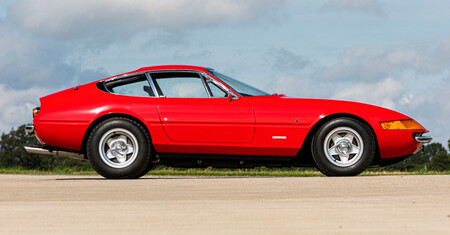 Ferrari 365 GTB/4 Daytona