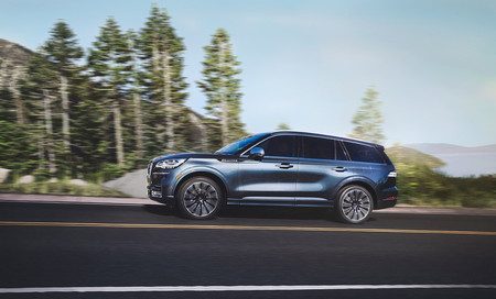 Lincoln Aviator