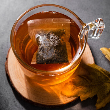 Si te gusta el té o las infusiones, esta es una de las peores cosas que puedes hacer al prepararlas