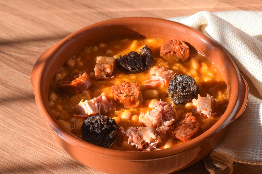 Potaje de chícharos: receta tradicional de legumbres