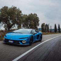 Probamos el Lamborghini Temerario: un superdeportivo de 920 CV tan avanzado tecnológicamente que exige tiempo para entenderlo