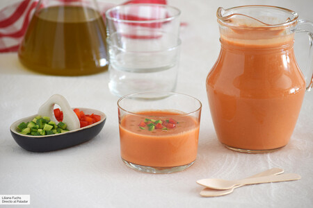 El gazpacho es el plato por excelencia del verano: estos son todos los nutrientes y vitaminas que nos aporta y sus beneficios