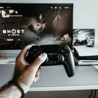 PlayStation afirma que no eres dueño de tus juegos, pero internet no lo olvida: los jugadores han recopilado durante años pruebas contradictorias 