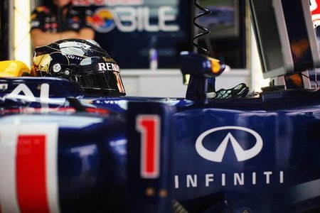 Red Bull e Infiniti renuevan su colaboración