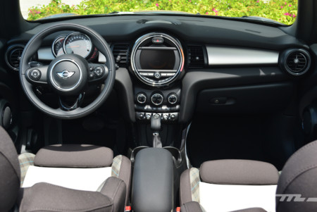 Mini Convertible 10