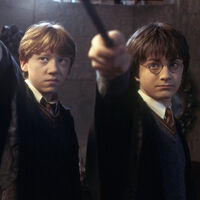 Si paras Harry Potter y la Cámara de los Secretos en el minuto 1:07:48 verás al alumno más aventajado y especial de Hogwarts