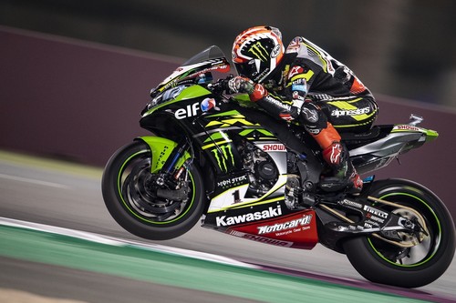 Un descomunal Jonathan Rea cierra 2019 con un triplete en Catar e igualando el récord de victorias