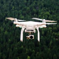 Los drones de Amazon no despegan, la competencia no para de crecer y la compañía dice adiós a su proyecto en California