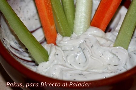 Dip de queso de la Peral con yogur y eneldo. Receta