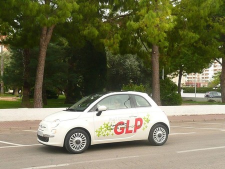 Repsol y Fiat van más allá con el GLP, concretamente a Portugal