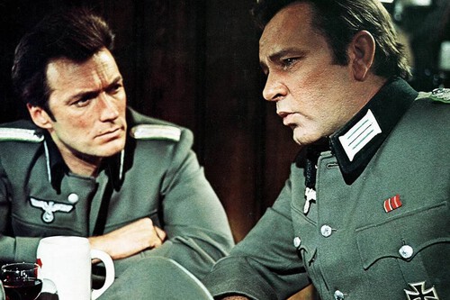 La película favorita de Tim Burton es este clásico del cine bélico: "Tiene a Clint Eastwood y Richard Burton, nieve y nazis"