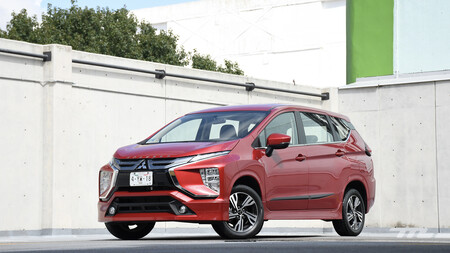 Mitsubishi Xpander, a prueba: lugar para siete en una "mini-miniván" poco pretenciosa