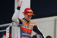 Una lesión puede complicar las cosas a Casey Stoner
