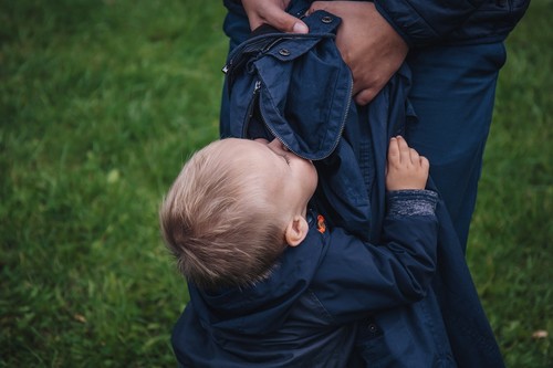 Mi hijo prefiere a su padre: cómo gestionar este malestar que genera el sentirse rechazada