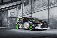 Ken Block calienta motores para su Gymkhana 5 