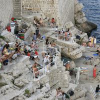 A Dubrovnik le dijeron que iba a ser la próxima Venecia o Barcelona. Así que llegó más lejos que nadie contra las hordas