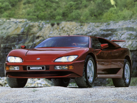 Mega Track: de los coches sin carnet al V12 de 400 CV