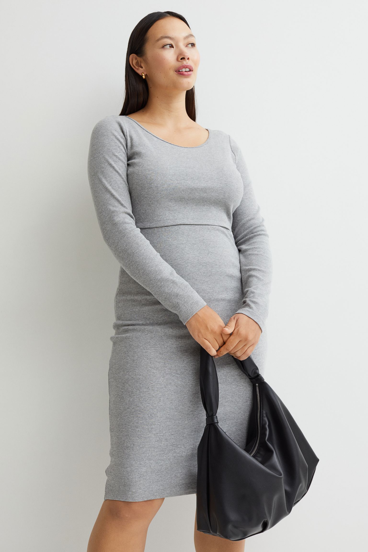Vestido entallado en punto de canalé de mezcla de viscosa y algodón orgánico
