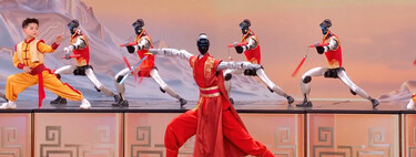 China brought humanoid robots to the country's biggest television show: it made them practice kung-fu with millimeter precision