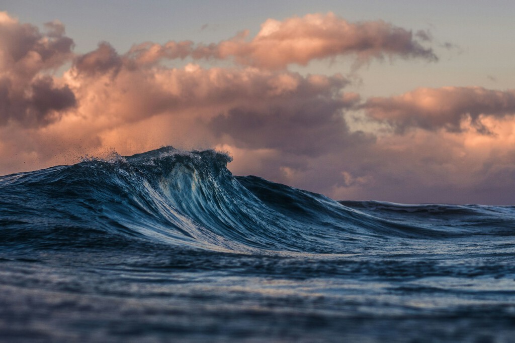 Algo extraño ocurre en los mares: las olas están desapareciendo y ya sabemos que lo causa 