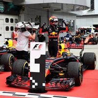 Victoria de Verstappen en el Gran Premio de Malasia. Vettel remonta desde la parte de atrás