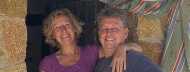 Una pareja de jubilados ingleses busca voluntarios para alojarse gratis en su granja de Sierra Nevada: solo piden echar una mano con el huerto y la jardinería