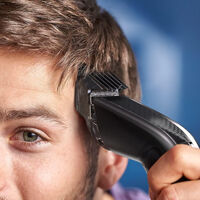 Amazon rebaja casi a la mitad este cortapelos Philips de los mejor valorados para regalar el Día del Padre. Pelo y barba impecables con 28 ajustes de longitud