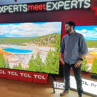 La teoría dice que puedes comprar una tele de 80 pulgadas para verla a 1,6 metros, pero hay más factores a tener en cuenta 