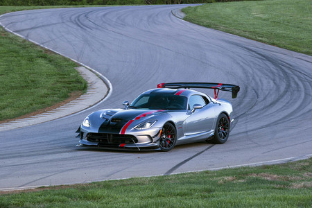 Un grupo de fans quiere recuperar el recórd de Nürburgring para el Dodge Viper ACR