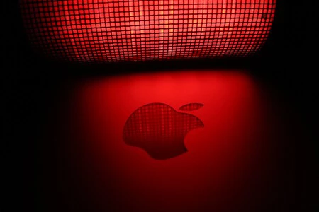 Apple y los sindicatos: en un audio filtrado, una vicepresidenta de la empresa disuade a empleados de unirse a un sindicato