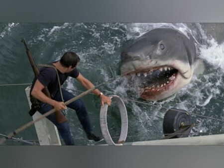 Review Jaws 50th Anniversary Brings Terror And Imersion The Daily Lobo