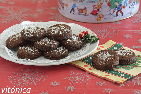 Cómo hacer polvorones veganos de chocolate: la receta más saludable del tradicional dulce navideño