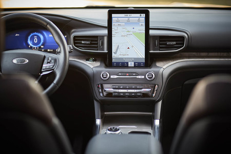 Ford Explorer Multimedia