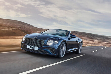 Bentley Continental GT Speed Convertible: llega la versión descapotable del lujoso gran turismo, 659 CV a cielo abierto