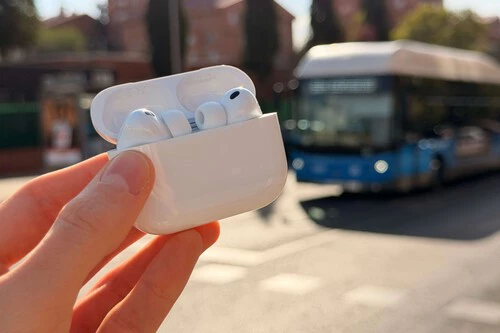 Airpods Bus