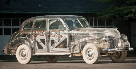 El último Ghost Car sale a subasta