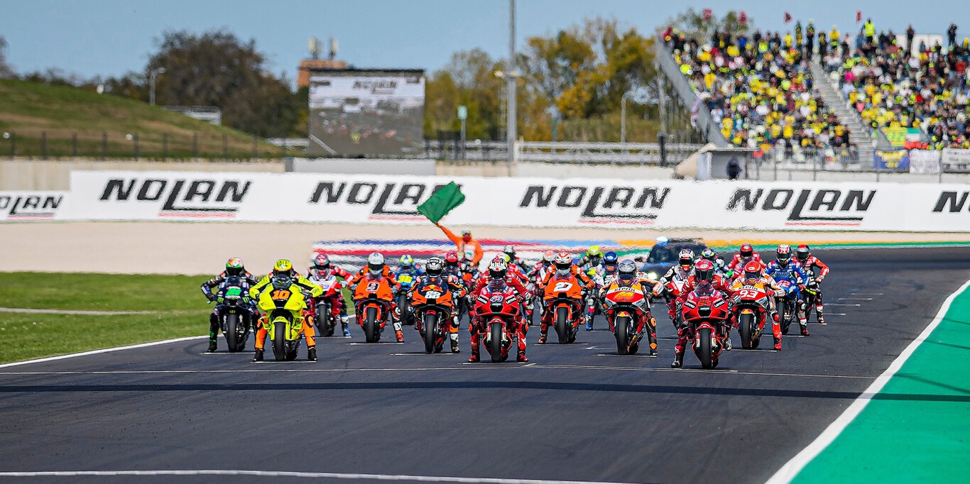 Las notas de MotoGP 2021: el mundial de Fabio Quartararo, el regreso de Marc Márquez y la retirada de Valentino Rossi