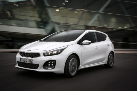 El nuevo Kia cee'd estrena un tricilíndrico de gasolina que consume 4,7 l/100