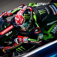 El mánager de Johann Zarco acusa a Valentino Rossi de bloquear su fichaje por Yamaha; el italiano lo niega