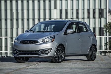 Mitsubishi sigue convirtiendo sus autos en crossovers y el Mirage será la siguiente víctima