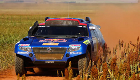 Etapa y victoria para Giniel De Villiers en el Rally Dakar Argentina - Chile