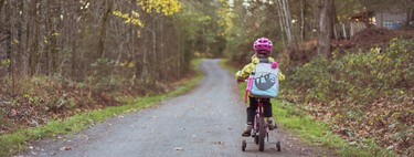 En la vuelta al cole, surge la duda entre mochila al hombro o mochila con ruedas: esta es la mejor opción