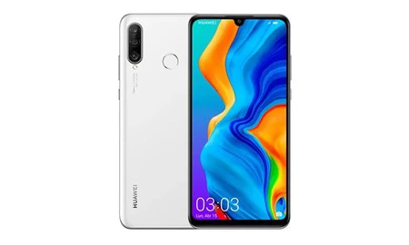 Con el cupón PARATODO5 de eBay, el Huawei P30 Lite en blanco, se nos queda en sólo 205,19 euros con envío nacional