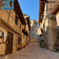 "Estamos hasta arriba del eclipse": a un año vista del evento, los pueblos de Soria o Teruel ya están llenos de reservas